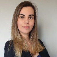 Aline Oliveira Dimer