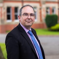 Lee Richardson