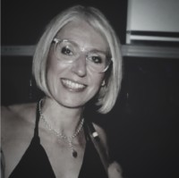 Helen Holmes