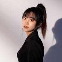 Tongxin Lu