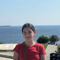 İrem Sezer