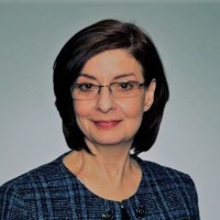 Caroline R. Benjamin, Cfa