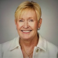 Sheila Hartnett-Devlin, Cfa