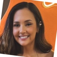 Alexa Kirk, Mba
