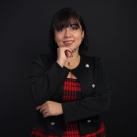 Alejandra Wendolyn Romero Larios