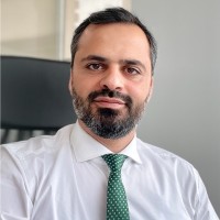Amjad Hadiya, Llm.