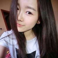 张馨月