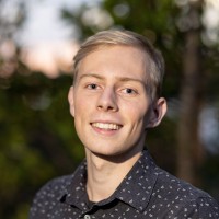 Grant Holmes