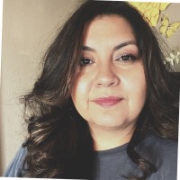 Yvonne I Reyes