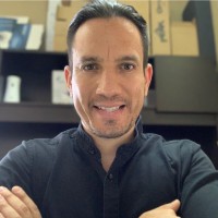 Roman Flores