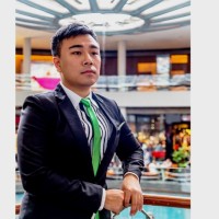 Kenneth Tay