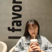 Lauren Zhou