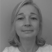 Elizabeth Bond