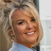Tina Fuller Robertson