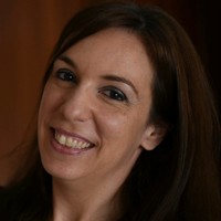 Lara Regina De Castro Pinto