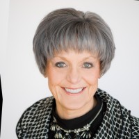 Kim Casey, Mba