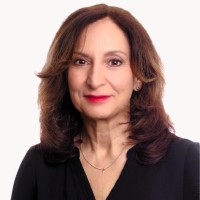 Hülya Esskandari