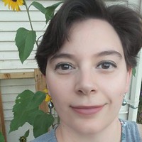 Laura Snyder, Cpht