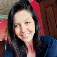 Laura Dufresne