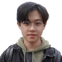 Yi Li