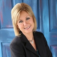 Julie Schmidt