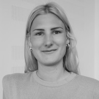Laura Dycker