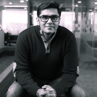 Ravi Srivastava, Cfa
