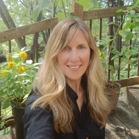 Shelly Carlson