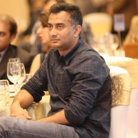 Avinash R