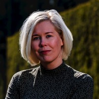 Eva-Lotte Bakker