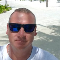 Sebastian Stolze