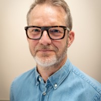 Simon Armstrong