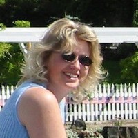 Alison Lee