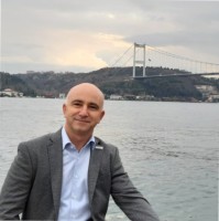 İdris Akraba