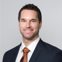 Andrew Macaleer, Cfa
