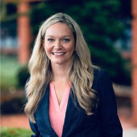 Sheila Wells, Cic, Cisr