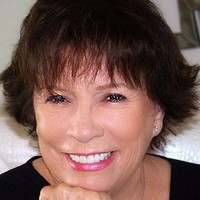 Sandi Tresh