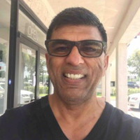 Mo Khan