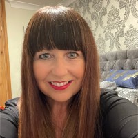 Yvonne Evey Thomas