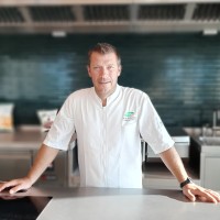 Peter De  Wandel