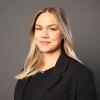 Julie Mang