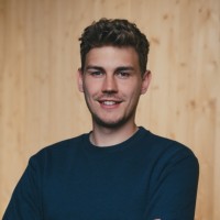 Dr. Lukas Reinker