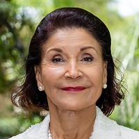 Consuelo Stewart