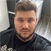 Александр Волков