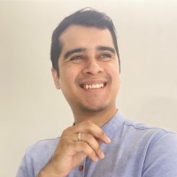 César López