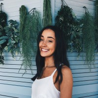 Sydney Wolfla