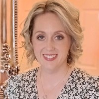Paula Mclean