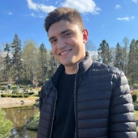 Mark Domozhilov