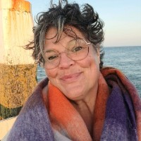 Ester Van Beek