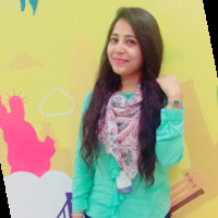 Zoya Khan
